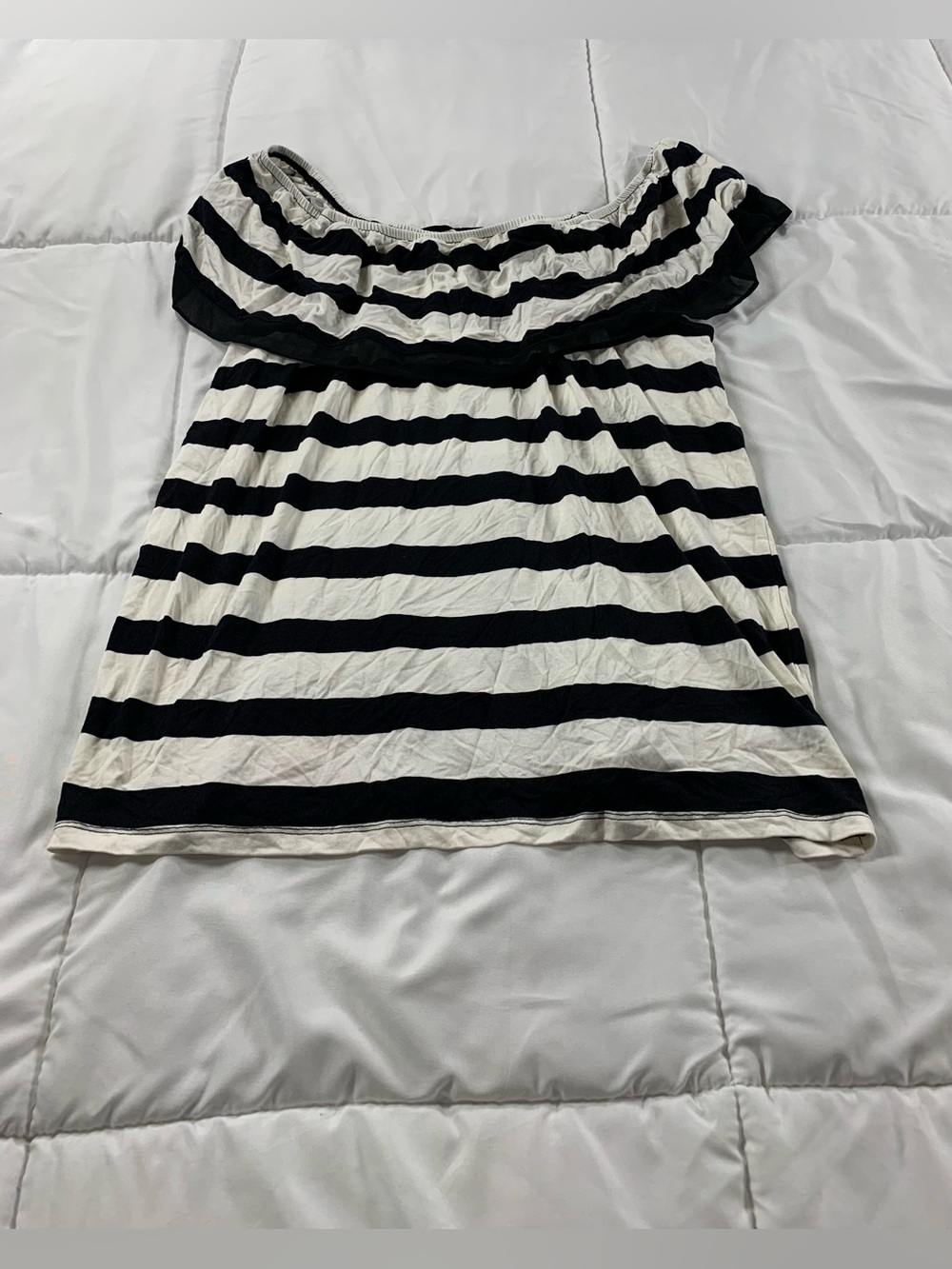 New RICKIS off the shoulder shirt size L